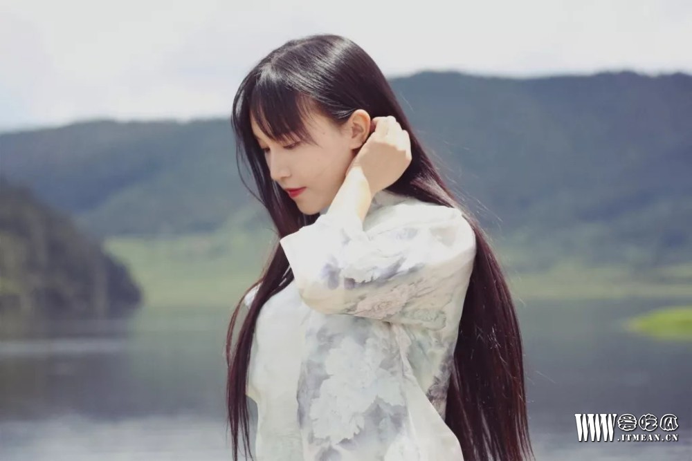 四川锦城学院唐一涵天美传媒事件，锦城学院唐一涵天美传媒事件是怎么回事？