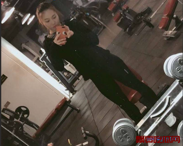 佛山银行大堂经理与健身教练出G,其丈夫找私家侦探全程视频曝光