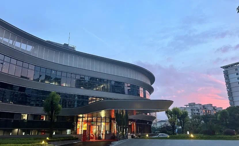 静安首个“都市运动中心”场馆 ,岁末年初送福利,千万别错过!__静安首个“都市运动中心”场馆,岁末年初送福利 ,千万别错过!