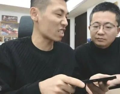 旭旭宝宝称王者荣耀凉了,DNF都不会凉?因为曾经的王者一哥张大仙都不播王者荣耀了!