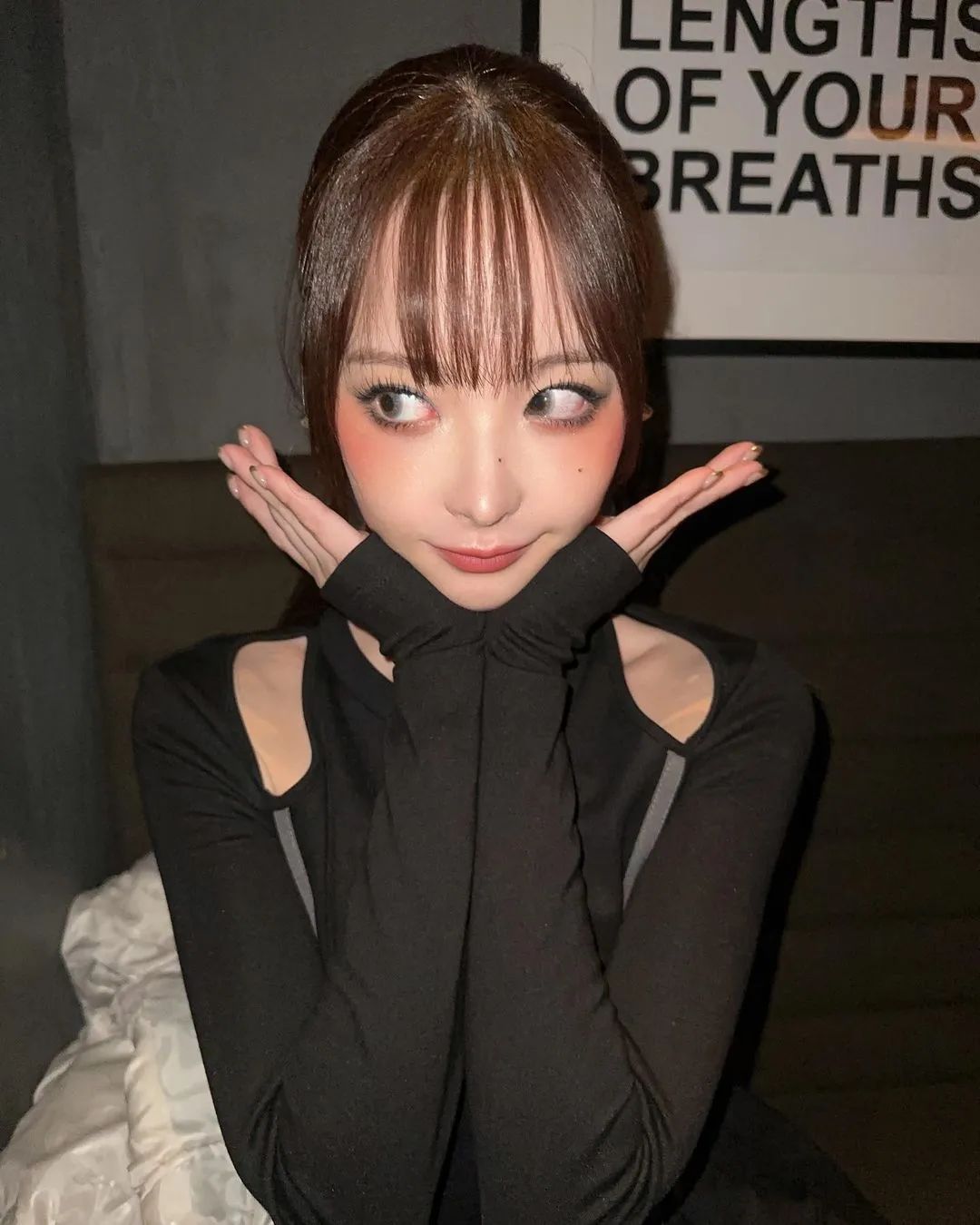 吕总 张津瑜 落地窗酒店是哪个,保时捷销售32分钟视频