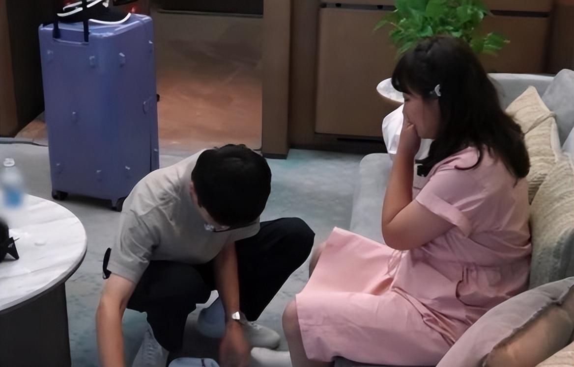 麦琳 ,无公婆,儿女双全,嫁985高材生李行亮 ,为何还是不幸福?_麦琳,无公婆,儿女双全 ,嫁985高材生李行亮,为何还是不幸福?_