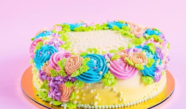 _广东男子过度溺爱18岁女儿 ,送成人礼被母亲撞见,失控酿成惨剧_广东男子过度溺爱18岁女儿,送成人礼被母亲撞见 ,失控酿成惨剧