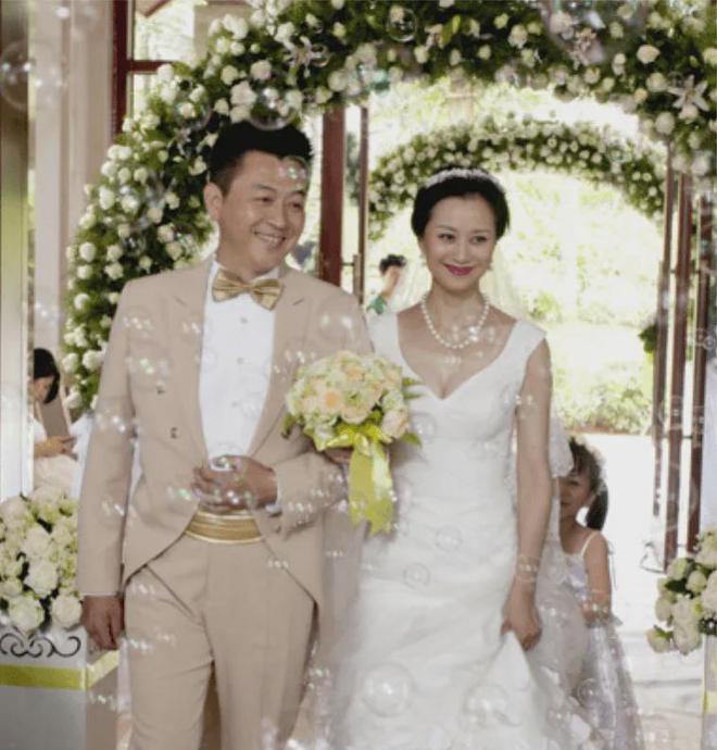 _倪虹洁自曝曾因身材好感到羞耻,被造谣变性后崩溃,靠演技逆袭_倪虹洁自曝曾因身材好感到羞耻 ,被造谣变性后崩溃,靠演技逆袭