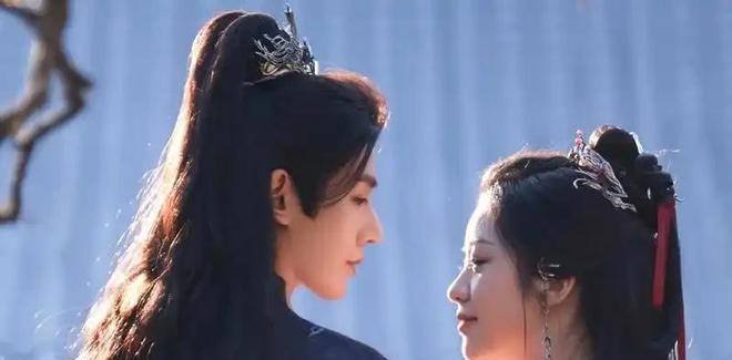 昨晚首播!27集家庭大剧来袭 ,继《小巷人家》后唯一想追的剧__昨晚首播!27集家庭大剧来袭,继《小巷人家》后唯一想追的剧