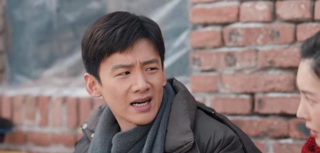 央视力推!白敬亭新剧《难哄》来袭,老戏骨坐镇,预掀收视狂潮__央视力推!白敬亭新剧《难哄》来袭,老戏骨坐镇 ,预掀收视狂潮