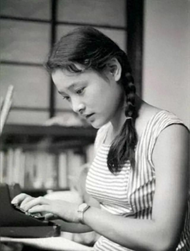 _当年你一声没吭就消失的没了影子,30年后你儿子竟又把我闺女拐了_当年你一声没吭就消失的没了影子 ,30年后你儿子竟又把我闺女拐了