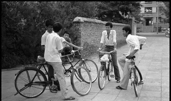 _当年你一声没吭就消失的没了影子 ,30年后你儿子竟又把我闺女拐了_当年你一声没吭就消失的没了影子,30年后你儿子竟又把我闺女拐了