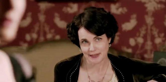 _唐顿庄园玛丽的报社老板_唐顿庄园玛丽和伊迪丝和好了吗