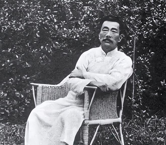 许广平与鲁迅__许广平与鲁迅先生