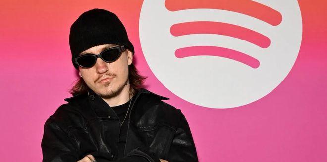 _赚钱歌歌词_赚钱bgm