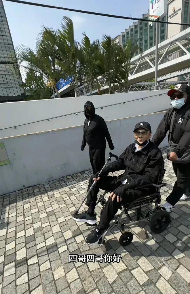 _什么原因引起脸部浮肿_脸部浮肿原因