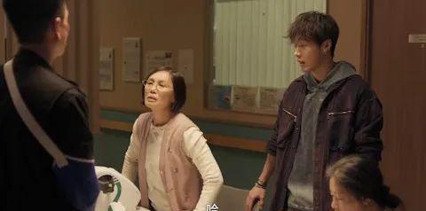 《执法者们》《夺命提示》演员重复率高,韩马利丁子朗新剧又演母子__《执法者们》《夺命提示》演员重复率高,韩马利丁子朗新剧又演母子