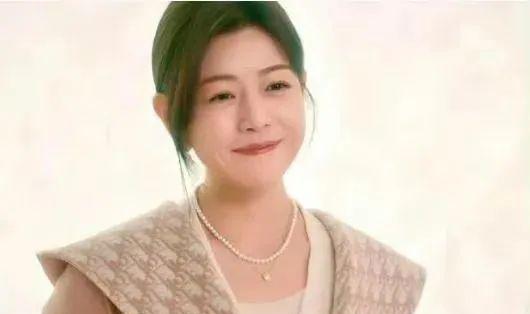 闺蜜暗战 ,极限拉扯,这才是成年人该看的情感修罗场_闺蜜暗战,极限拉扯 ,这才是成年人该看的情感修罗场_