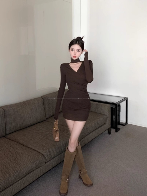 反差婊热门事件吃瓜黑料,这个事件的主角是一位年轻的女演员,原本以清纯可人的形象示人,却在娱乐圈的风云变幻中崭露头角。她的一颦一笑本应让人心动,却因一场突如其来的“丑闻”引发了一场舆论风波。原来,这位女演员在拍摄某部新剧时,被爆出与剧中男演员有染,而且是在拍摄期间发生了不正当关系。这一消息犹如晴天霹雳,让无数粉丝感到失望和愤怒。