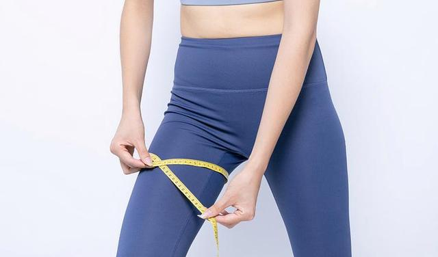 寿命长短腿脚知道_腿粗的长寿_