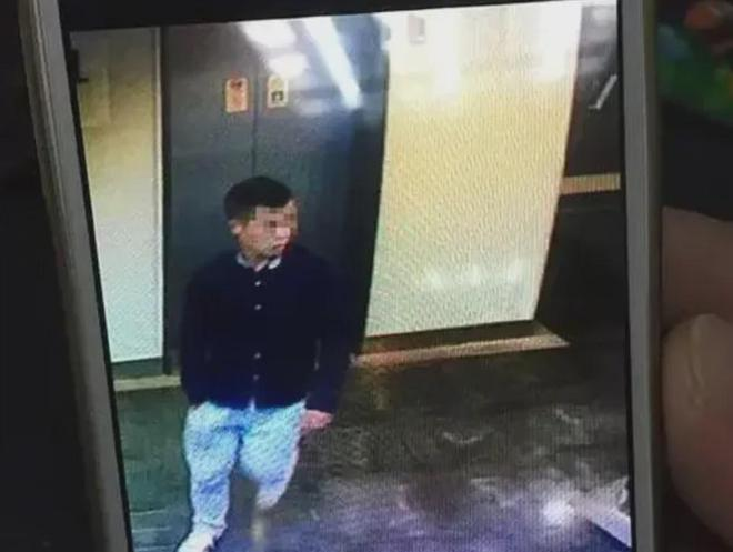 冒充外卖员进入女主播家是谁__冒充外卖主播