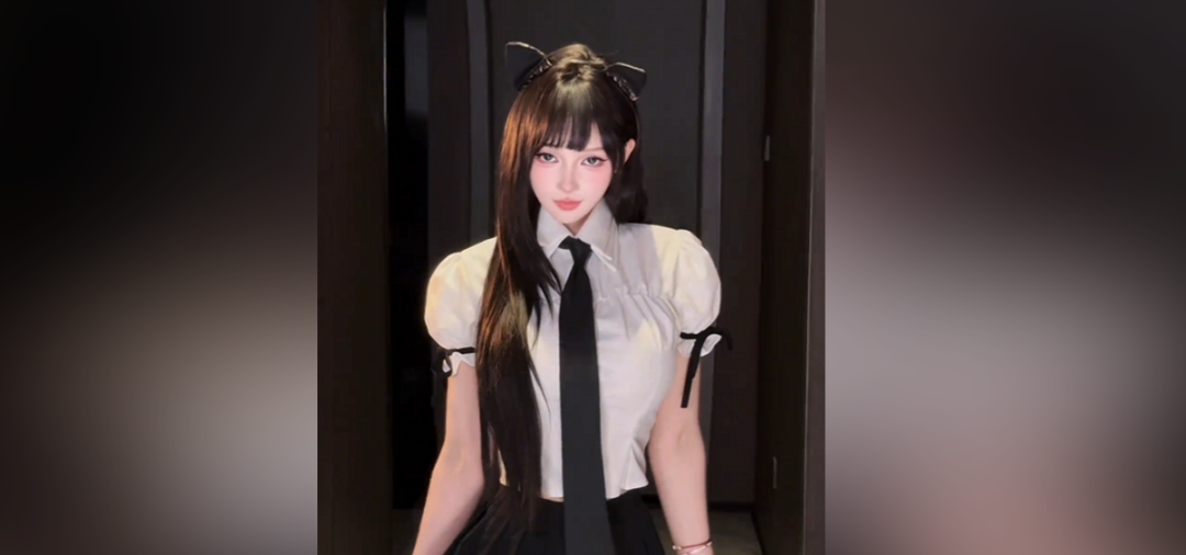 米娜搬家即将低价出售私人物品，玩具衣服统统出售，引来粉丝争抢！口味真重