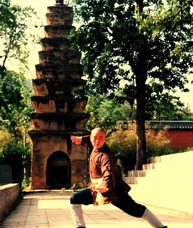 少林寺出家当和尚_少林寺僧人_