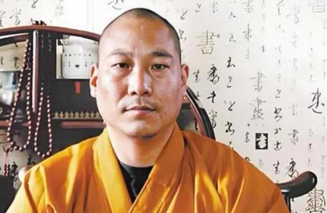 拔出萝卜带出泥歇后语_拔萝卜带出泥的意思_