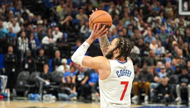 字母哥触发新冠协议__字母哥续签