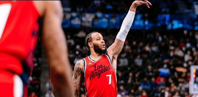 _字母哥续签_字母哥触发新冠协议