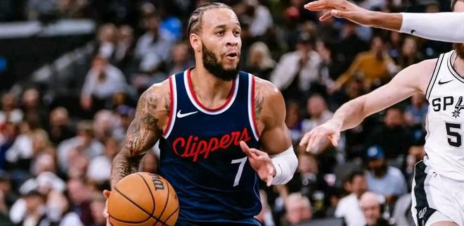 字母哥触发新冠协议__字母哥续签