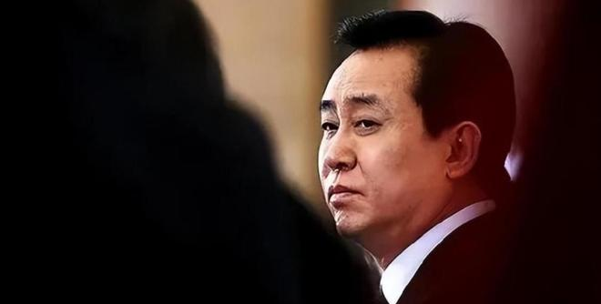 _许家印花1300万迁祖坟,大概率被人做局,铸能量困龙局七年后倒台_许家印花1300万迁祖坟 ,大概率被人做局,铸能量困龙局七年后倒台