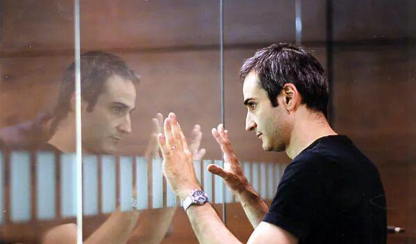 阿萨亚斯的新片,政治上很大胆_阿萨亚斯的新片 ,政治上很大胆_