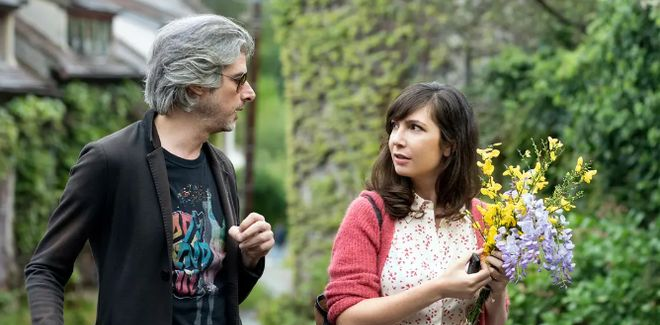 阿萨亚斯的新片,政治上很大胆__阿萨亚斯的新片,政治上很大胆