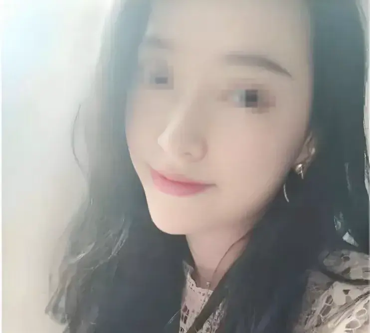 江苏家长出轨女幼师事件!吃瓜网友:女主照片一看就不简单